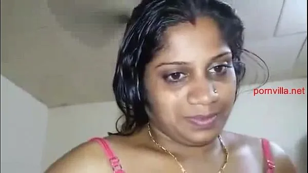 Les seins et la chatte d'Anumol Mallu Chechi (nouveau Vidéos chaudes