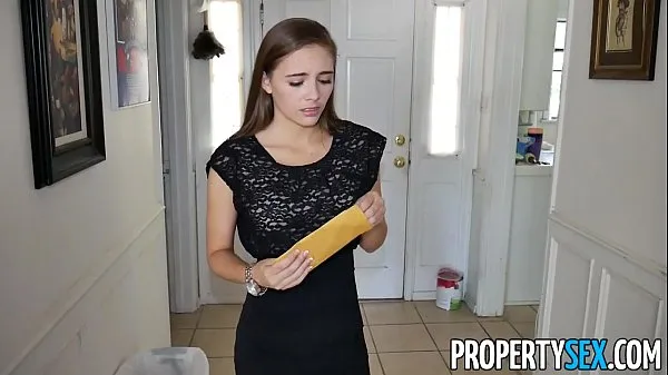 गर्म PropertySex - Hot petite real estate agent makes hardcore sex video with client गर्म वीडियो