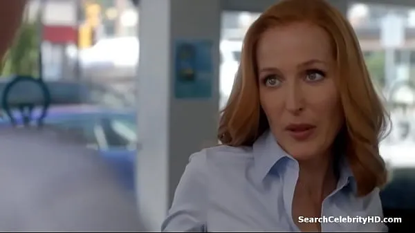 Vroči Gillian Anderson - The X-Files S10E03 topli videoposnetki