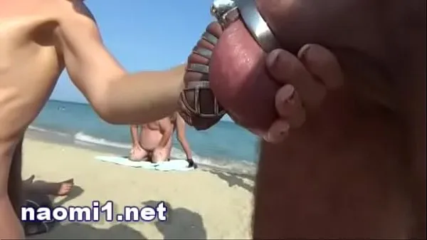 Hotte piss and multi cum on a swinger beach cap d'agde varme videoer