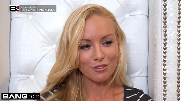 Vídeos BANG Confessions: Kayden Kross sexy lap dance lleva a follar por el culocalientes calientes