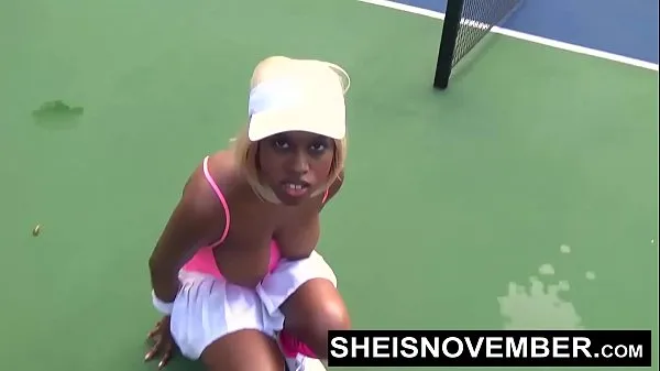 ยอดนิยม 60fps Sporty Ebony Tennis Player Msnovember Get Nude And Sucking Outside In Public BJ And Loves Flashing Big Natural Titties And Round Butt While Walking HD Sheisnovember วิดีโอที่อบอุ่น