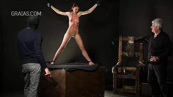 Hete Redhead tits punished warme video's