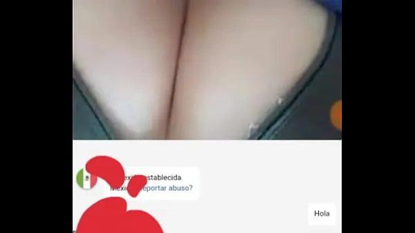 Kuumia Show me the boobs lämmintä videota