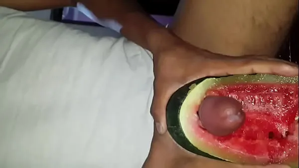 Hete Watermelon fuck warme video's