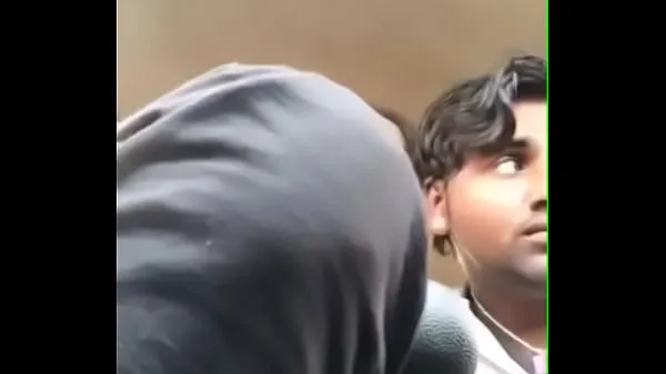 गर्म sucking in car गर्म वीडियो