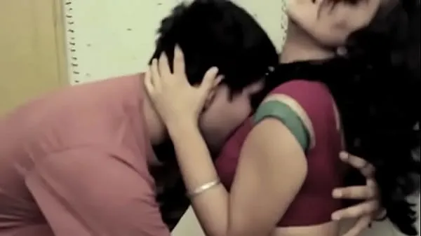 Menő Hot Indian couple help find full video meleg videók