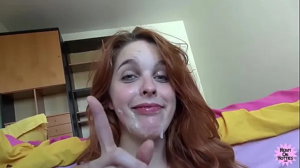 Heiße POV Cock Sucking Redhead nimmt Gesichtsbehandlungwarme Videos