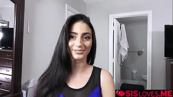 गर्म Jasmine Vega asked for stepbros help but she need to be naked गर्म वीडियो