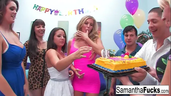 Samantha celebrates her birthday with a wild crazy orgy Video hangat yang panas