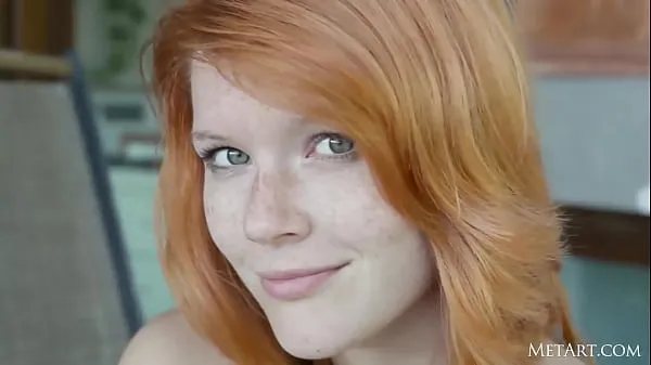 Menő Mia Sollis takes a sun bath meleg videók