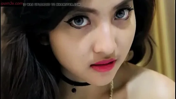 Vídeos quentes Cloudya Yastin Nude Photo Shoot - Modelii Indonésia quentes