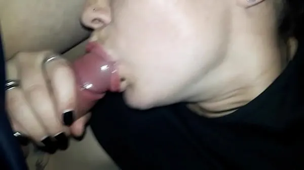 Hot Between moans and sucking him he asks me to put it on him now warm Videos