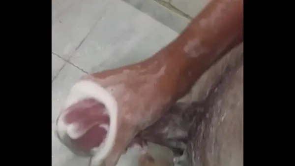 Καυτά Cum. Cumming in the bath ζεστά βίντεο