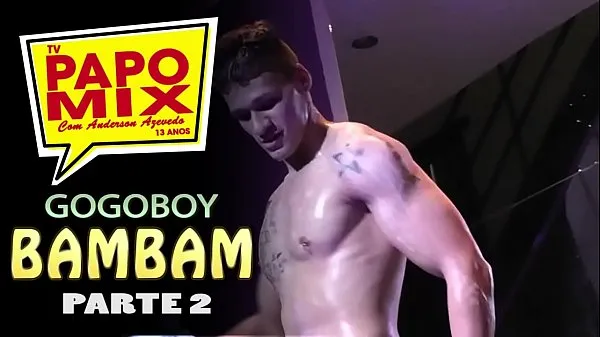 Vídeos Stripper Bambam en una entrevista especial con PapoMixcalientes calientes