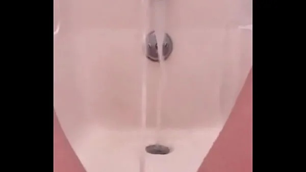 Hot 18 yo pissing fountain in the bath warm Videos