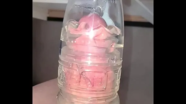 گرم Cumshot in Fleshlight mount گرم ویڈیوز