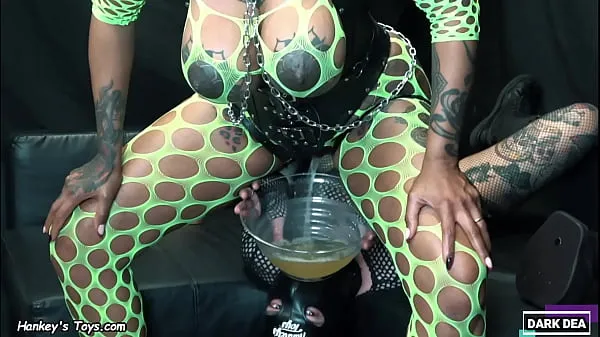 The Kinky Cocks-Devourer Queen "Dark Dea" Pegged and Fuck her Giants Dildos "MrHankey'sToys" and her Sub as a Whore (hardcore-fetish-femdom-bdsm Video hangat yang panas