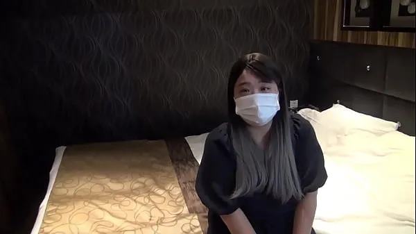 Горячие Видео молодой японской девушки, занимающейся сексом с мужчиной, которого она встретила впервыетеплые видео