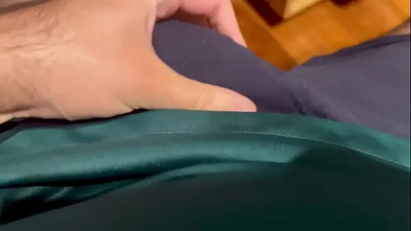 Καυτά Underwear bulge masturbating big uncut cock ζεστά βίντεο