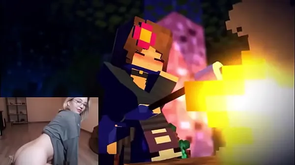 CREEPER A BAISÉ LA PETITE AMIE DE STEVE DANS MINECRAFT Vidéos chaudes