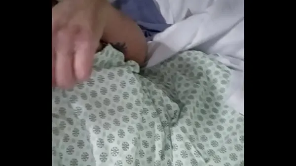 گرم Julia Fontanelli masturbating in the hospital گرم ویڈیوز