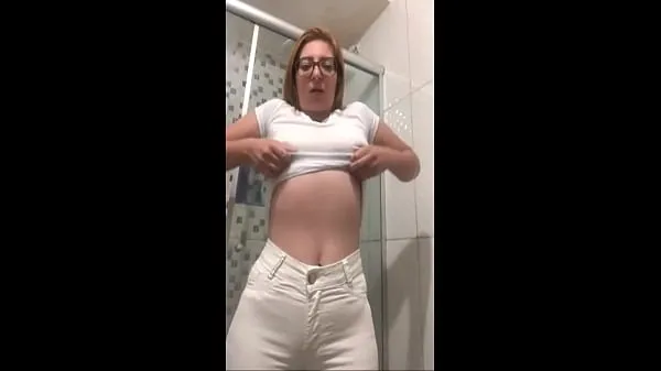 Heiße My slutty MILF loves to hit a hidden pussy until she has orgasms and her pussy is wetwarme Videos