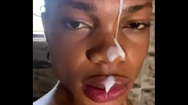 Žhavá HOT BITCH WITH CUMS ALL OVER HER FACE zajímavá videa