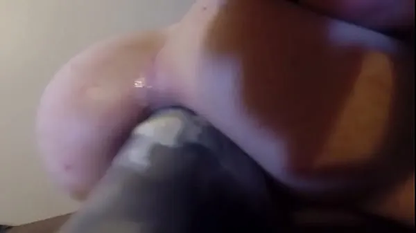 petite amie insère énorme gode anal Vidéos chaudes